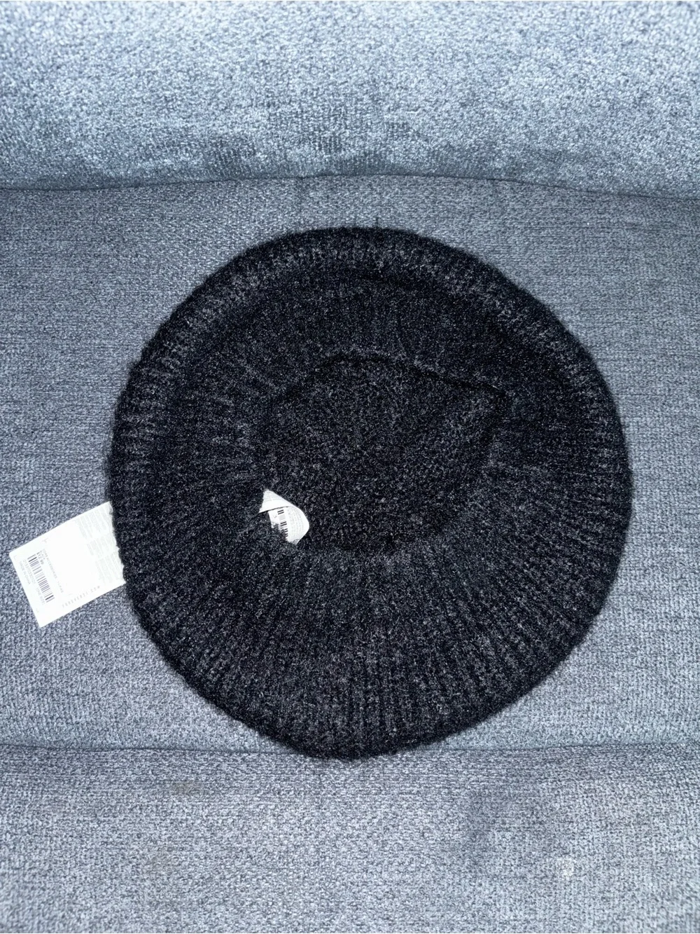 Forever 21 Black Knit Beret Hat